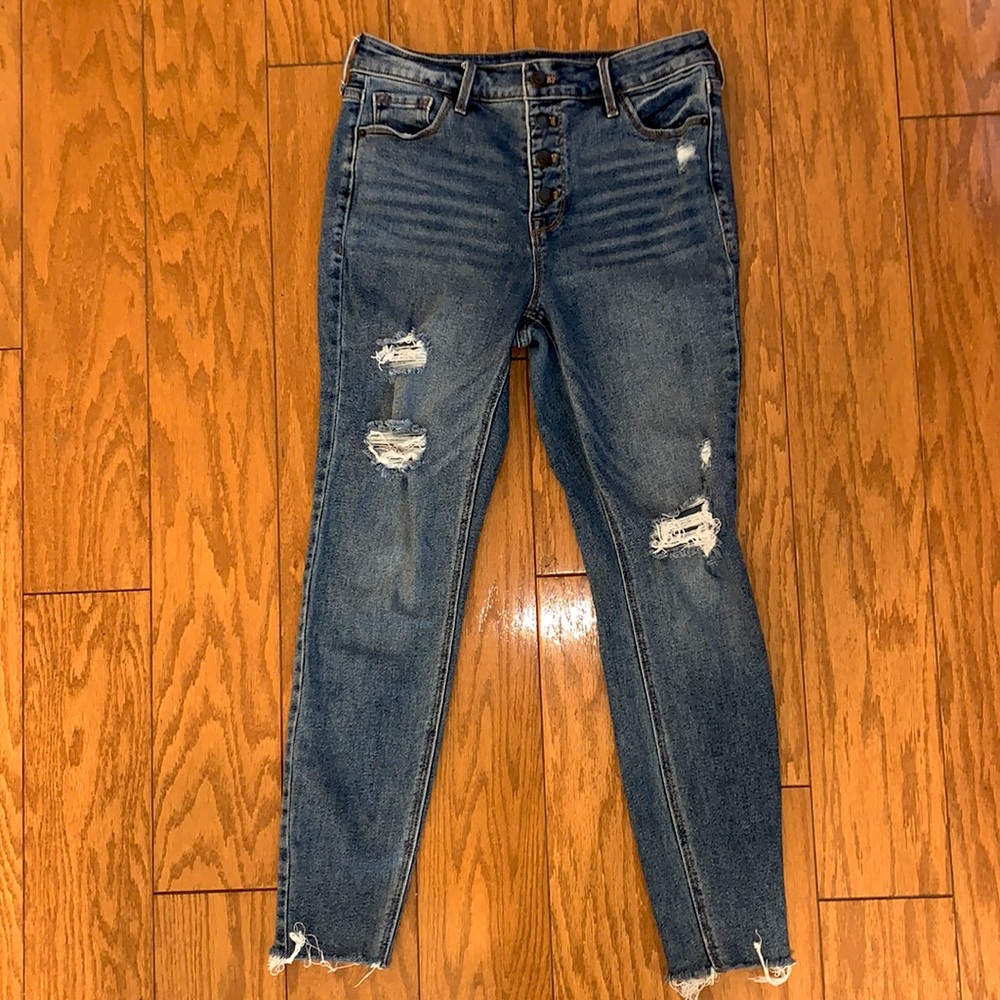 High-rise rockstar super skinny jean▪️Old Navy▪️Size 6▪️Distressed blue wash